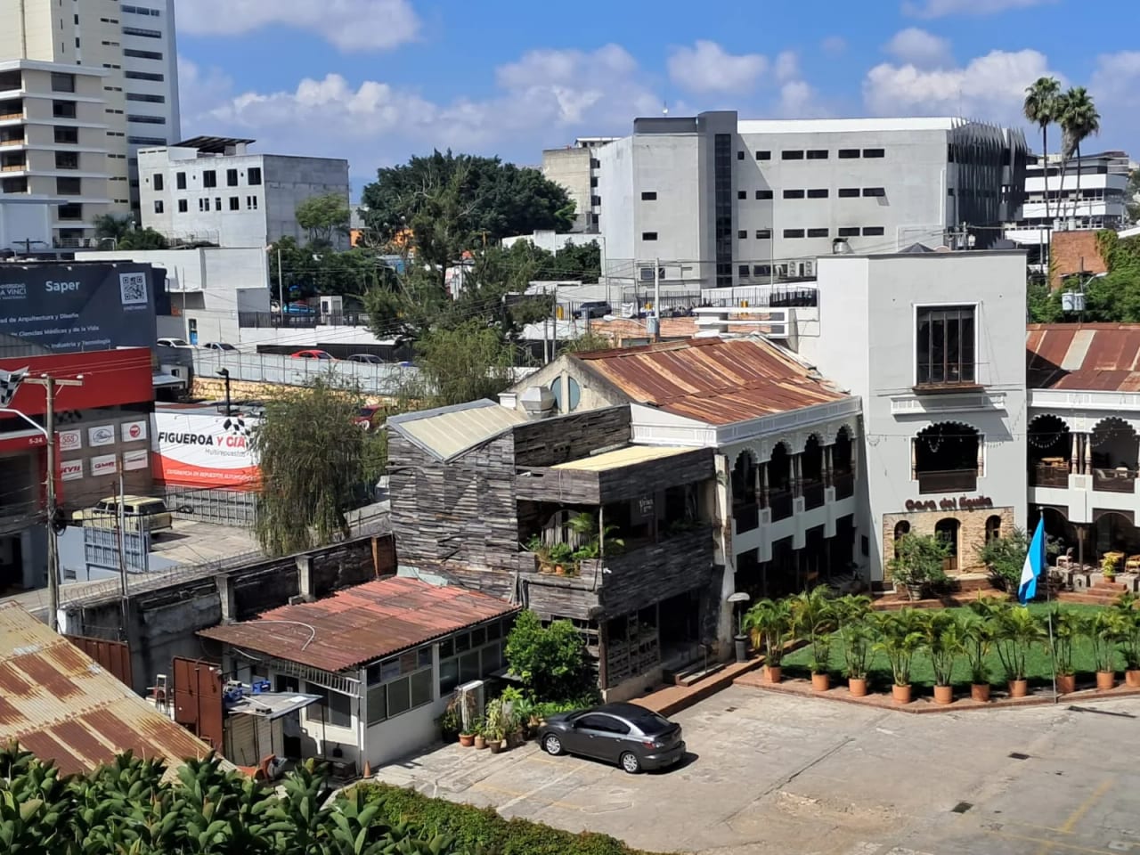 Apartamento amueblado en Inara Cuatro Norte Zona 4 — Apartamento en Alquiler en Inara Cuatro Norte, Zona 4, Guatemala, Ciudad — foto 10 de 17