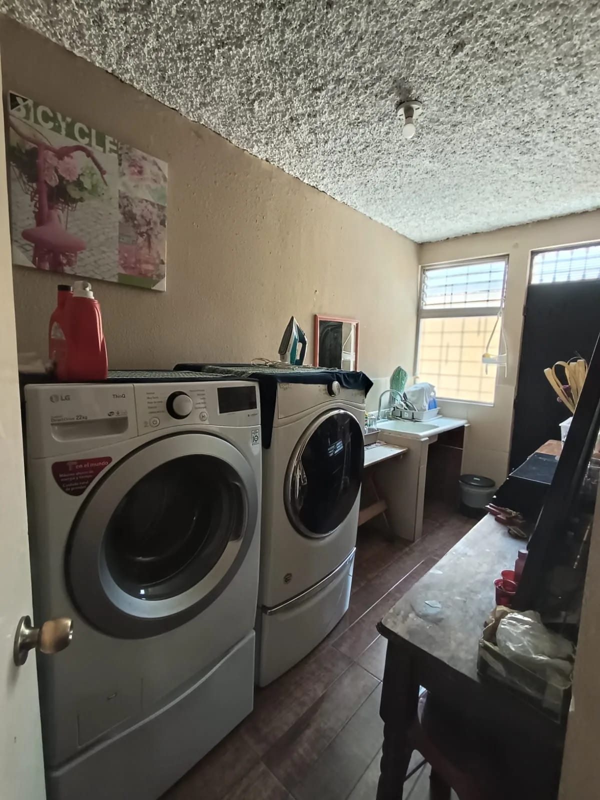VENTA Casa con suelo comercial en zona 15 — Casa en Venta en Colonia El Maestro, Zona 15, Guatemala, Ciudad — foto 4 de 17