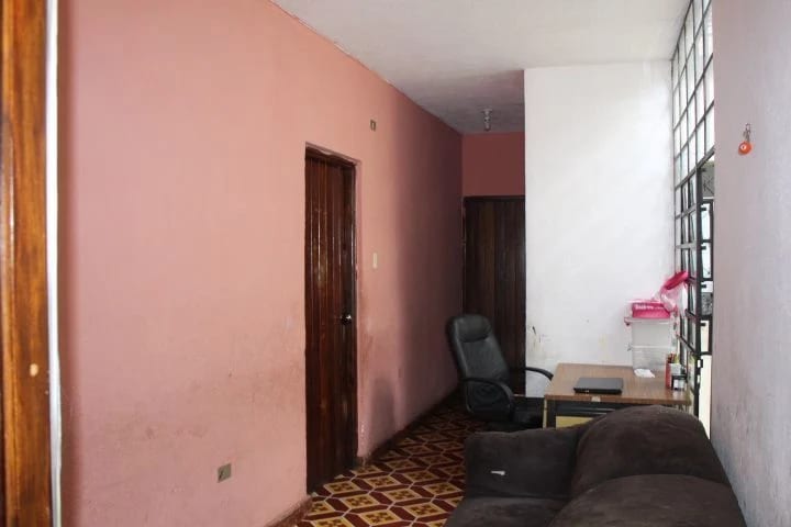Se Alquila Casa Amplia en Zona 12, Fuera de Garita — Casa en Alquiler en Torre Santa Elisa, Zona 12, Guatemala, Ciudad — foto 5 de 8