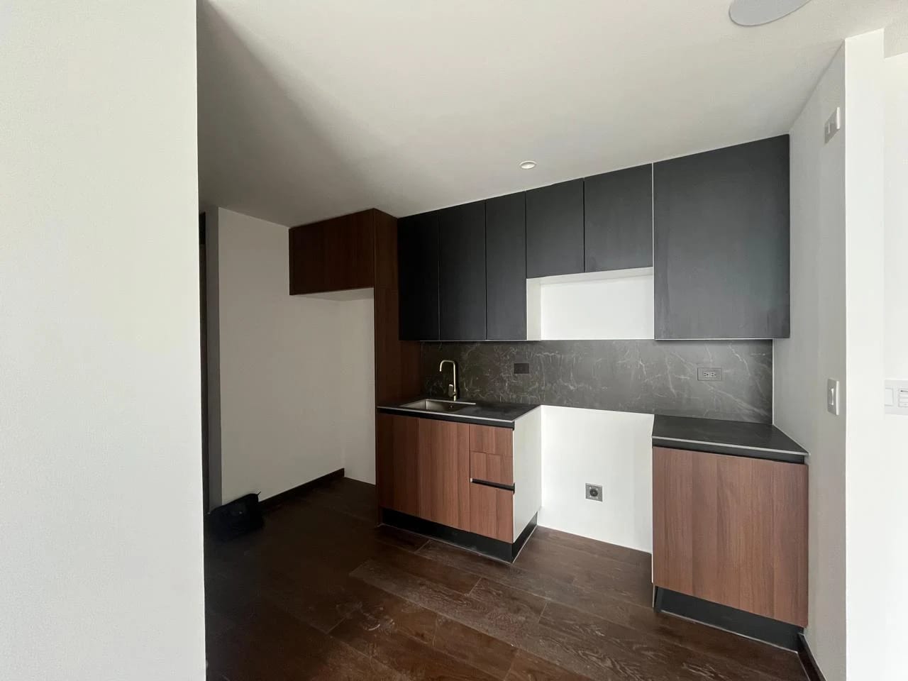 Apartamento para estrenar en Zona 10 — Apartamento en Venta en Atarah, Zona 10, Guatemala, Ciudad — foto 5 de 17