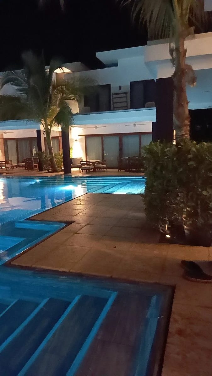 Piscina — Villa en Venta en Monterrico — Casa vacacional en Venta en Monterrico, Santa Rosa — foto 9 de 14