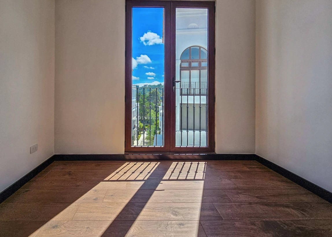 Apartamento en ALQUILER en Lirios de Cayala zona 16 — Apartamento en Alquiler en Zona 16, Guatemala, Ciudad — foto 3 de 17