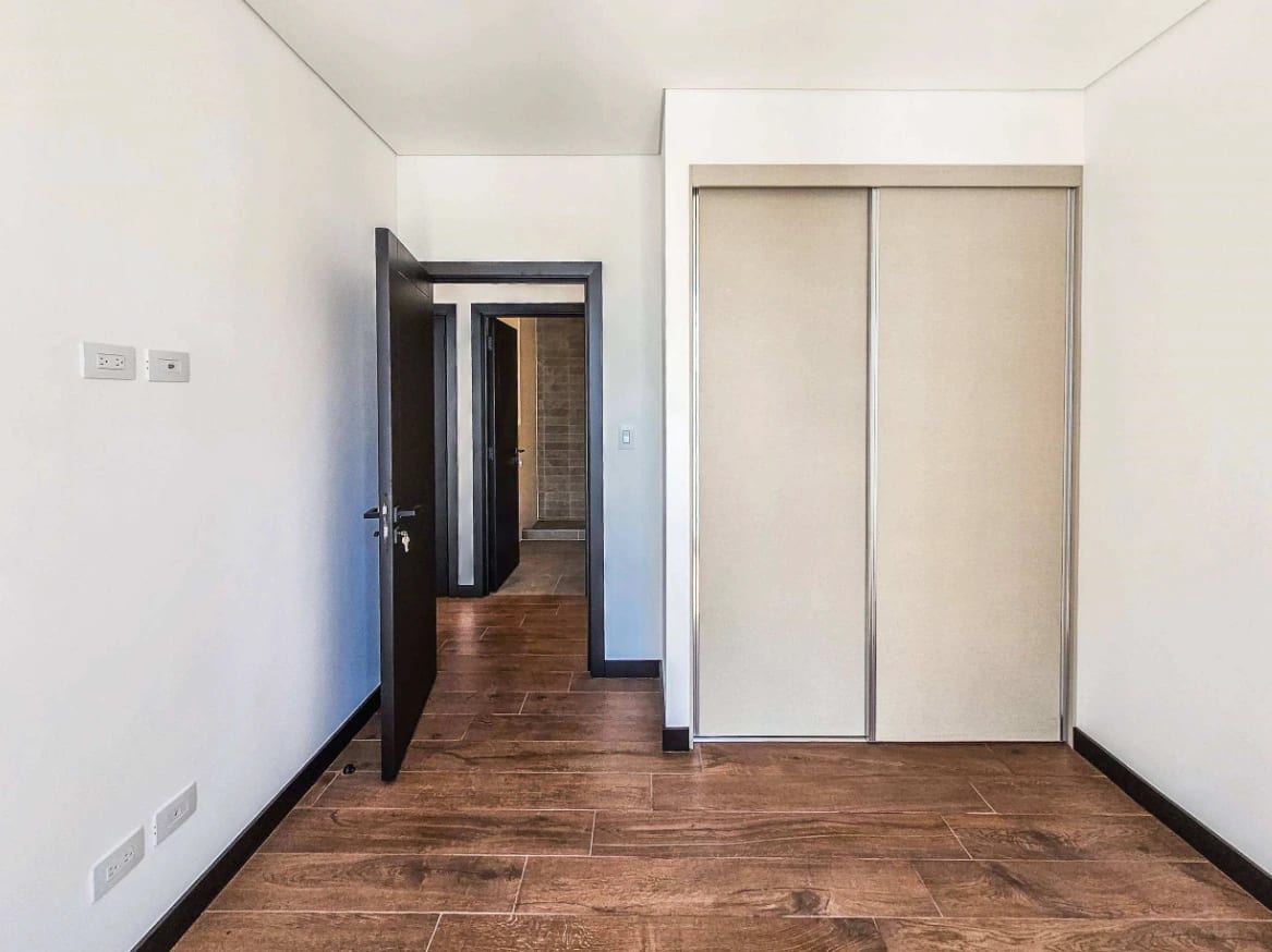 Apartamento en ALQUILER en Lirios de Cayala zona 16 — Apartamento en Alquiler en Zona 16, Guatemala, Ciudad — foto 5 de 17