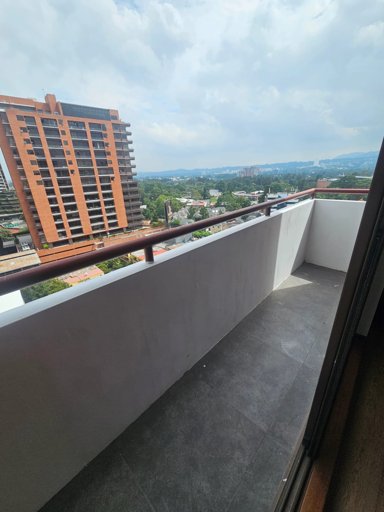 Apartamento en ALQUILER en Zona 10, Salvattore — Apartamento en Alquiler en Salvattore, Zona 10, Guatemala, Ciudad — foto 8 de 14