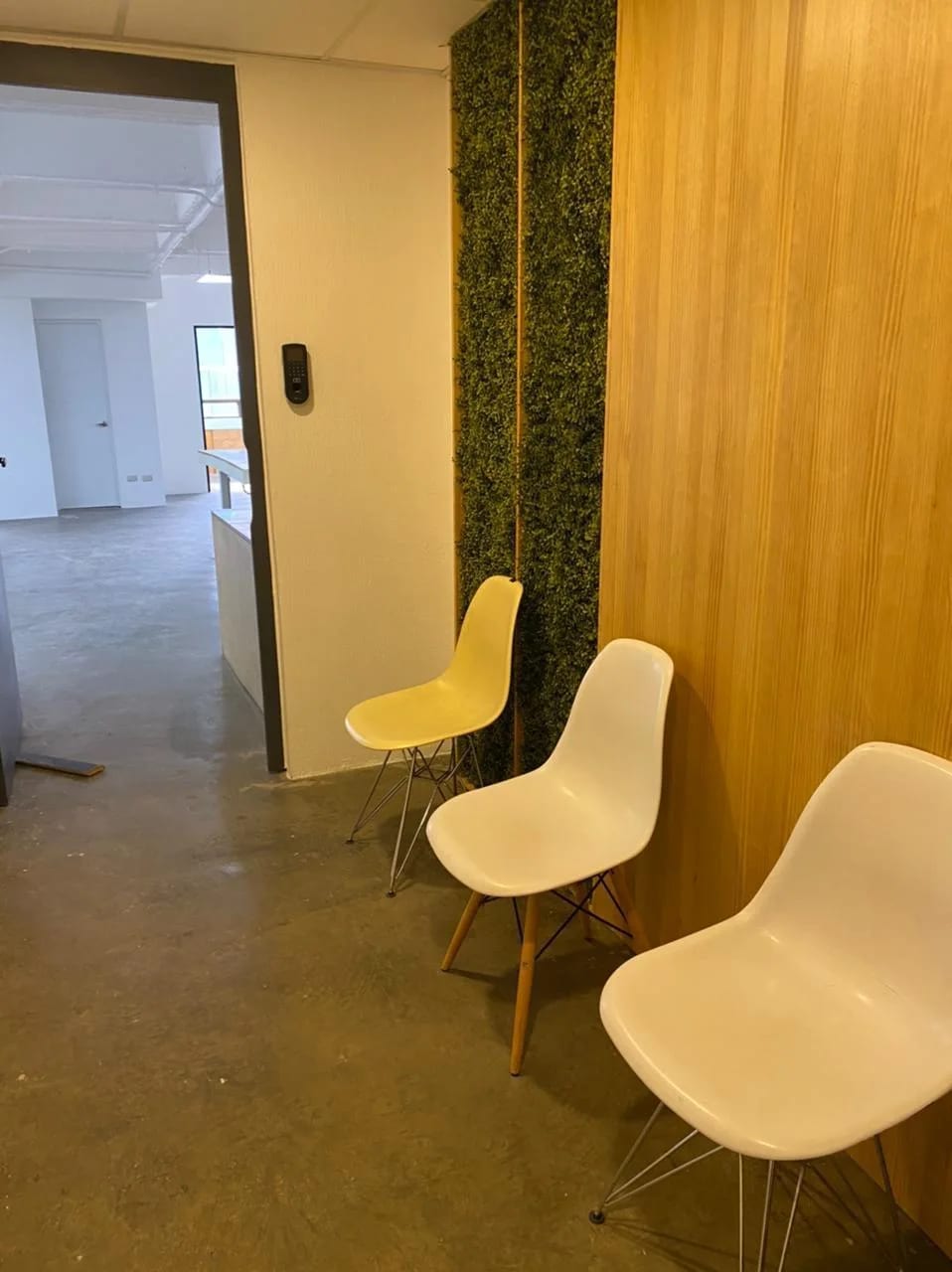 Oficina en Renta Géminis 10 — Oficina en Alquiler en Géminis 10, Zona 10, Guatemala, Ciudad — foto 4 de 7
