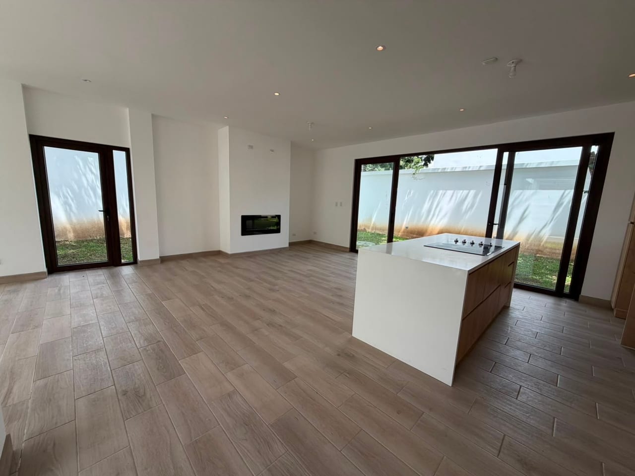 Casa en Venta KM 17.5 CES Arrazola 1 — Casa en Venta en Arrazola I, Carretera a El Salvador, Guatemala, Ciudad — foto 5 de 17