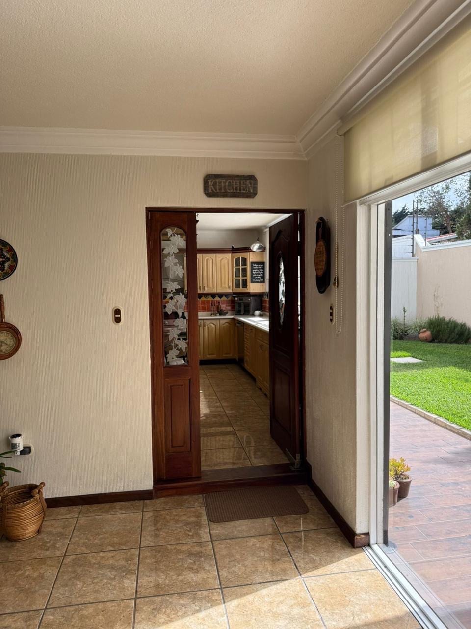 Casa en Venta en San Antonio – Dentro de Condominio — Casa en Venta en San Antonio, Carretera a El Salvador, Guatemala, Ciudad — foto 6 de 15