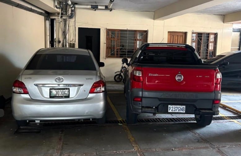 Venta Complejo de 2 Edificios con 14 Apartamentos en Zona 13 — Edificio en Venta en Zona 13, Guatemala, Ciudad — foto 2 de 6