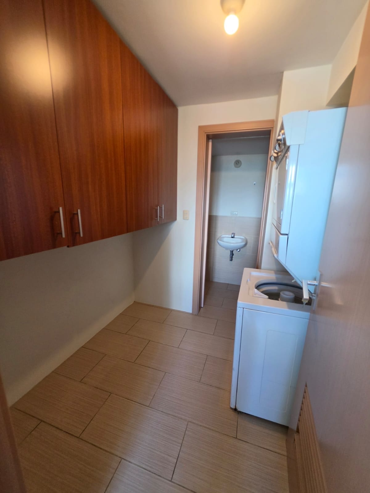 Apartamento en Renta - Condado La Villa Zona 14 — Apartamento en Alquiler en Condado La Villa, Zona 14, Guatemala, Ciudad — foto 5 de 17