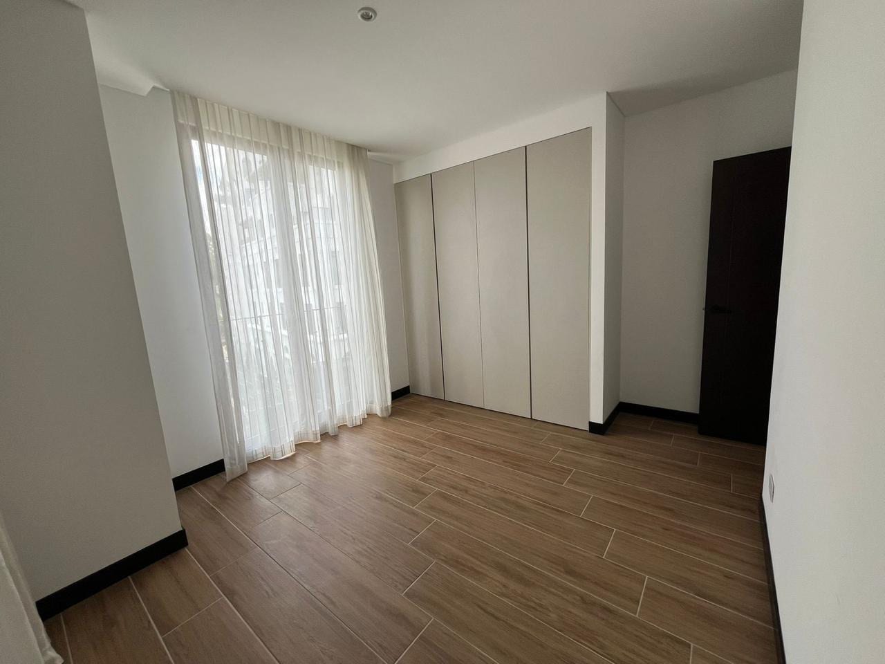 Apartamento en Renta | Lirios 3, Cayalá – Zona 16 — Apartamento en Alquiler en Lirios de Cayalá III, Zona 16, Guatemala, Ciudad — foto 9 de 17