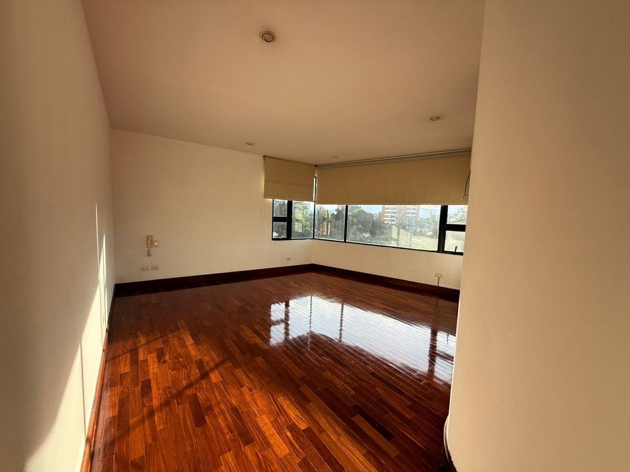 Apartamento en Venta | Edificio San Ángel – Zona 14 — Apartamento en Venta en San Ángel, Zona 14, Guatemala, Ciudad — foto 14 de 17
