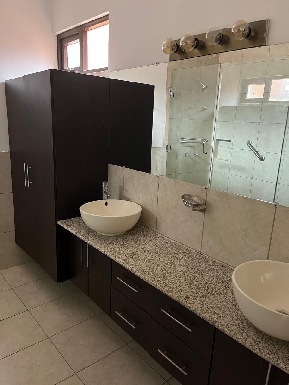 Casa de un Nivel en Venta – Condominio Buenafuente — Casa en Venta en Buena Fuente, Carretera a El Salvador, Guatemala, Ciudad — foto 5 de 17