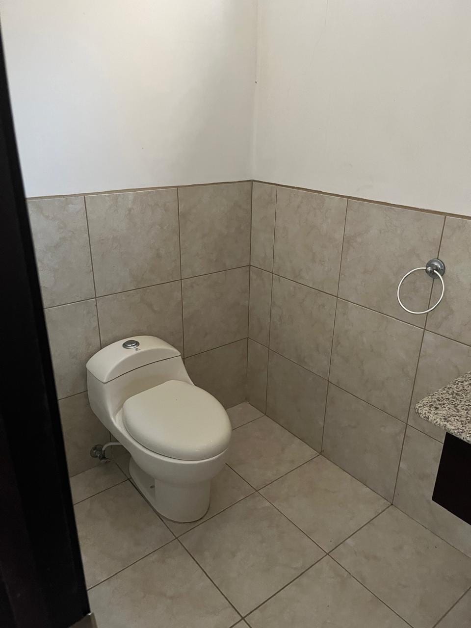 Casa de un Nivel en Venta – Condominio Buenafuente — Casa en Venta en Buena Fuente, Carretera a El Salvador, Guatemala, Ciudad — foto 12 de 17
