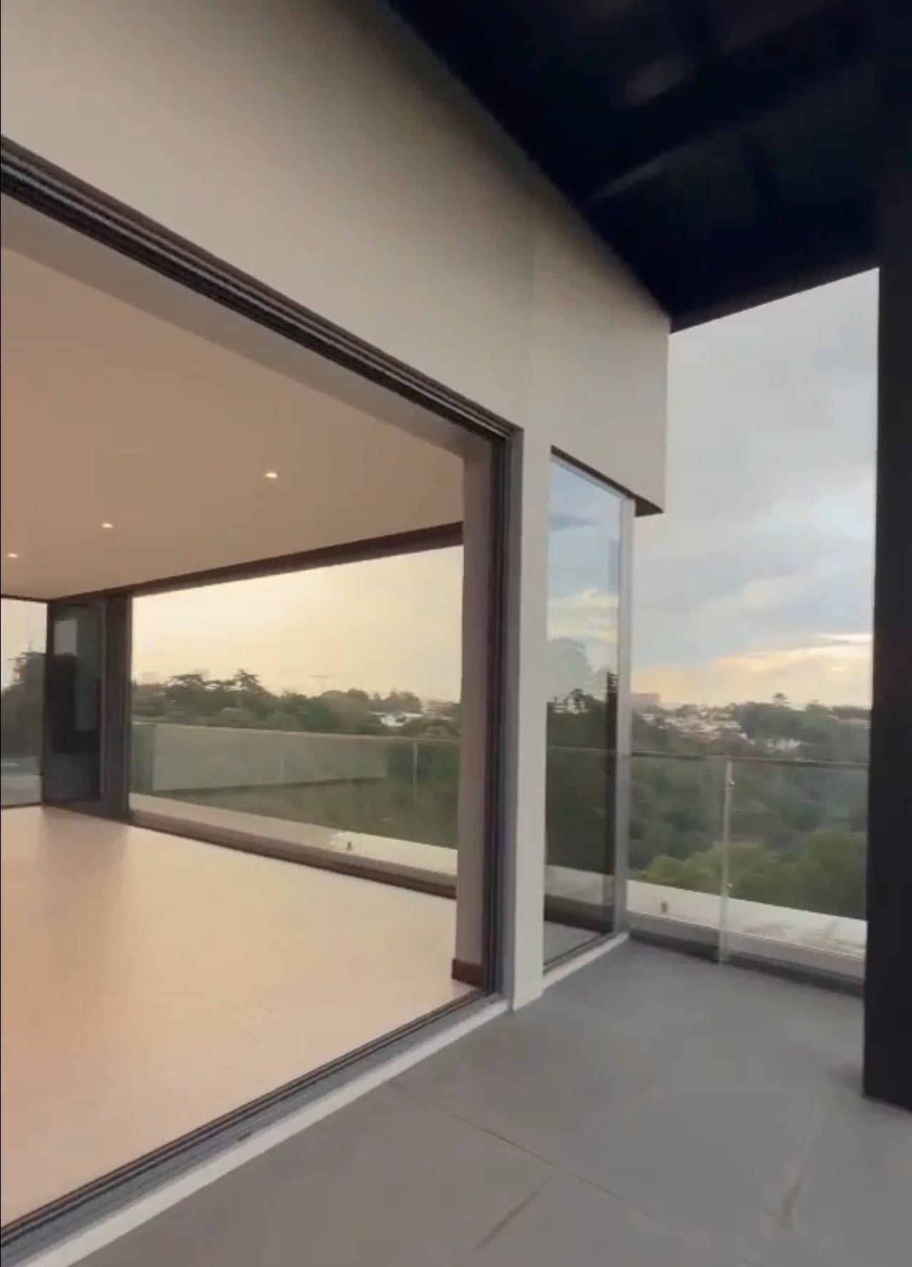 Penthouse en Venta en Spazio Residencias — Apartamento en Venta en Spazio, Zona 15, Guatemala, Ciudad — foto 2 de 9