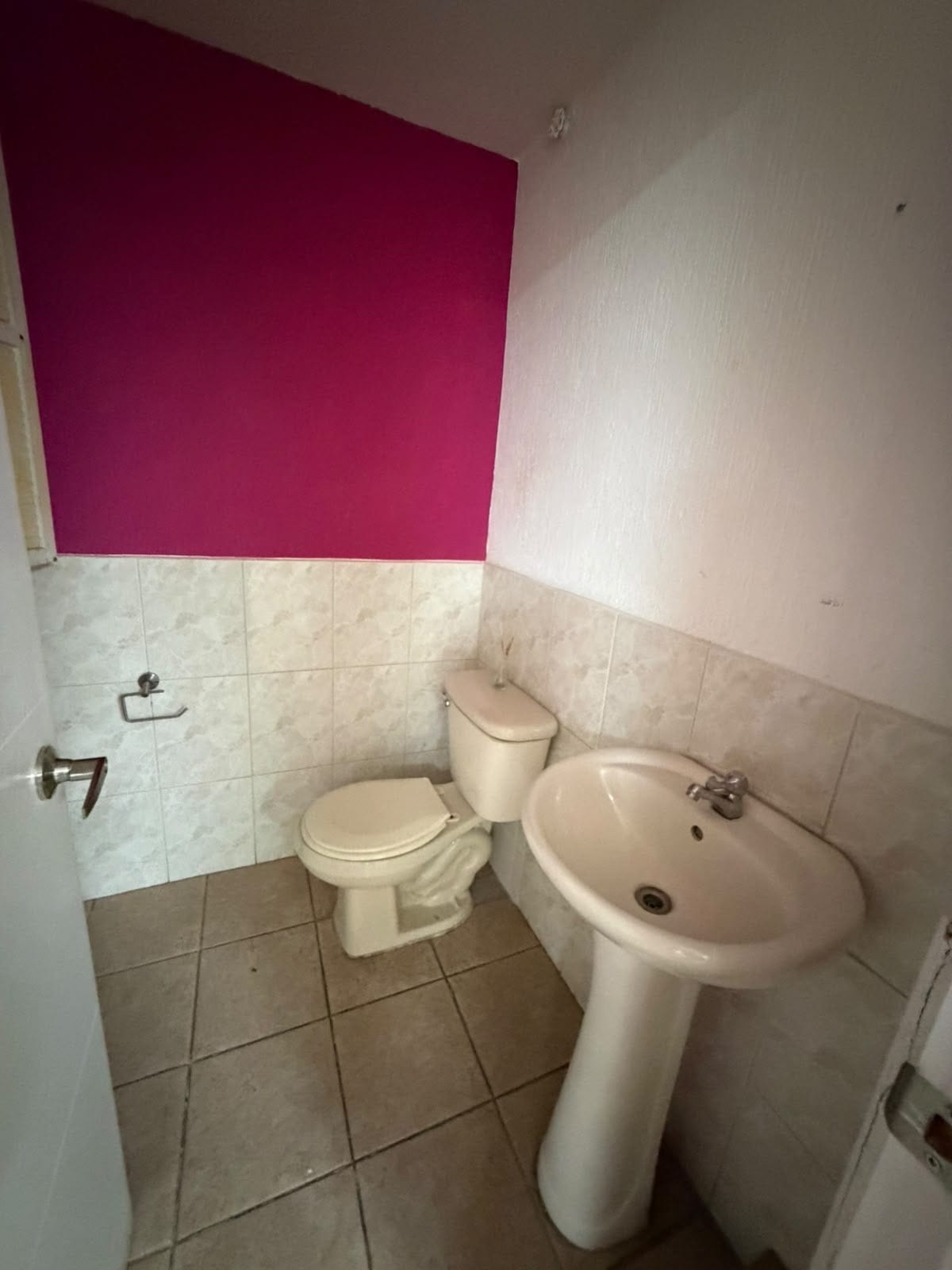 Oficina en Venta en Géminis 10 — Oficina en Venta en Géminis 10, Zona 10, Guatemala, Ciudad — foto 5 de 8