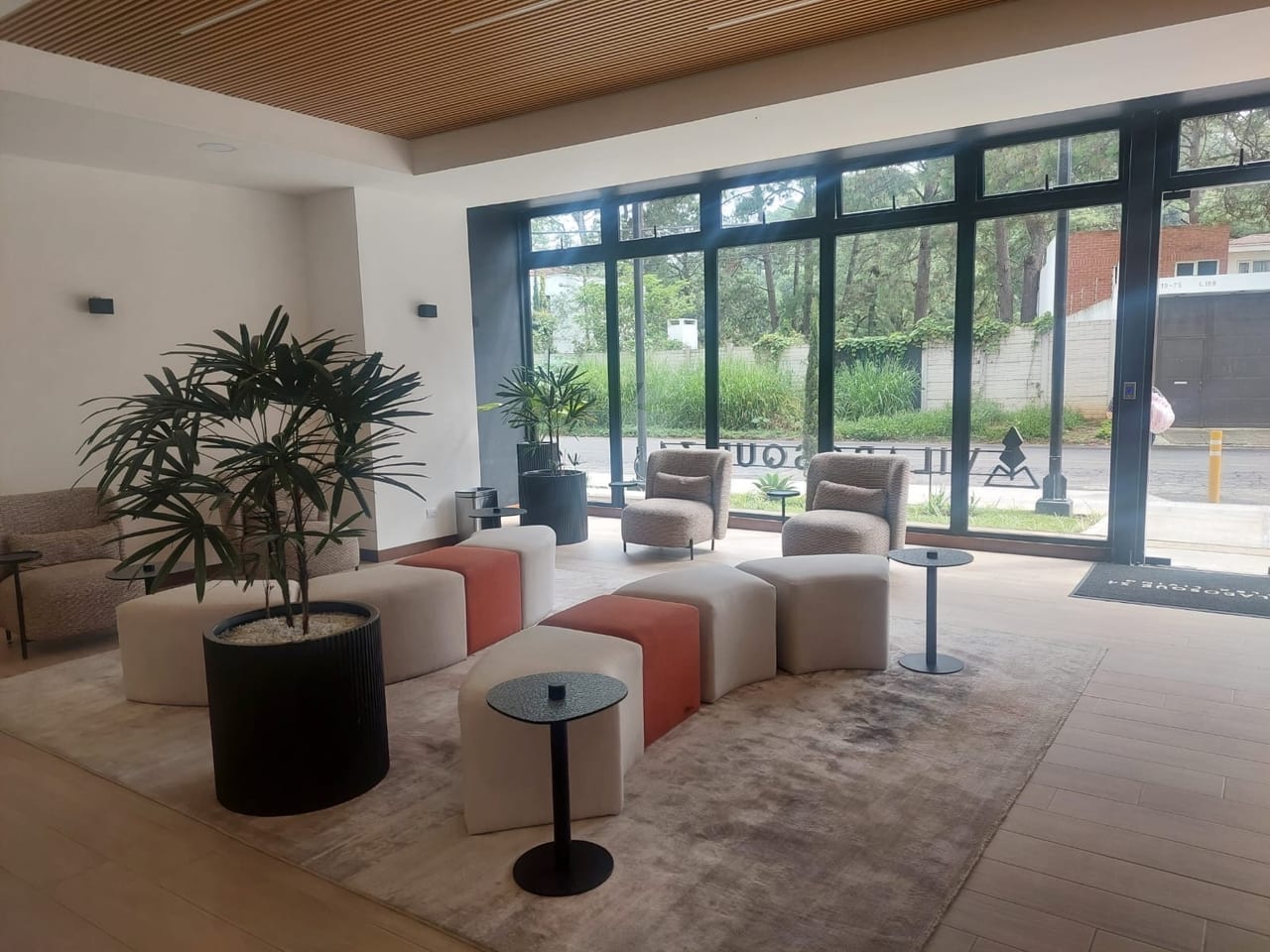 Apartamento en renta para estrenar, zona 16 (copia) — Apartamento en Alquiler en Kanajuyú, Zona 16, Guatemala, Ciudad — foto 15 de 17