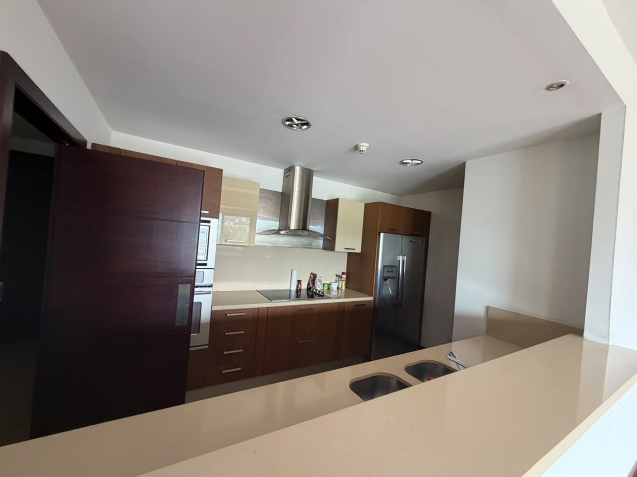 Apartamento en Renta | Edificio Tiffany – Zona 14 — Apartamento en Alquiler en Zona 14, Guatemala, Ciudad — foto 4 de 16