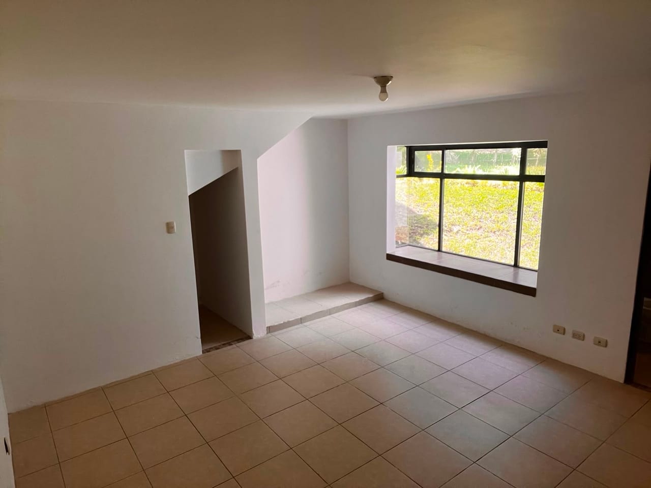 Residencia en Venta | Hacienda Nueva Country Club — Casa en Venta en Carretera a El Salvador, Guatemala, Ciudad — foto 15 de 17