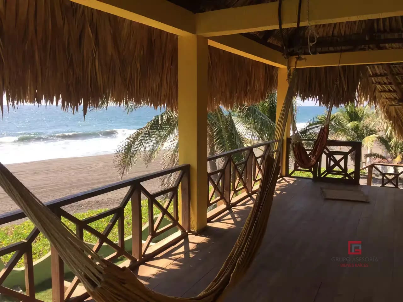 Hermoso Bungalow en Maui Beach, Hawái, Monterrico, GUA — Casa vacacional en Venta en Hawaii, Santa Rosa — foto 1 de 14