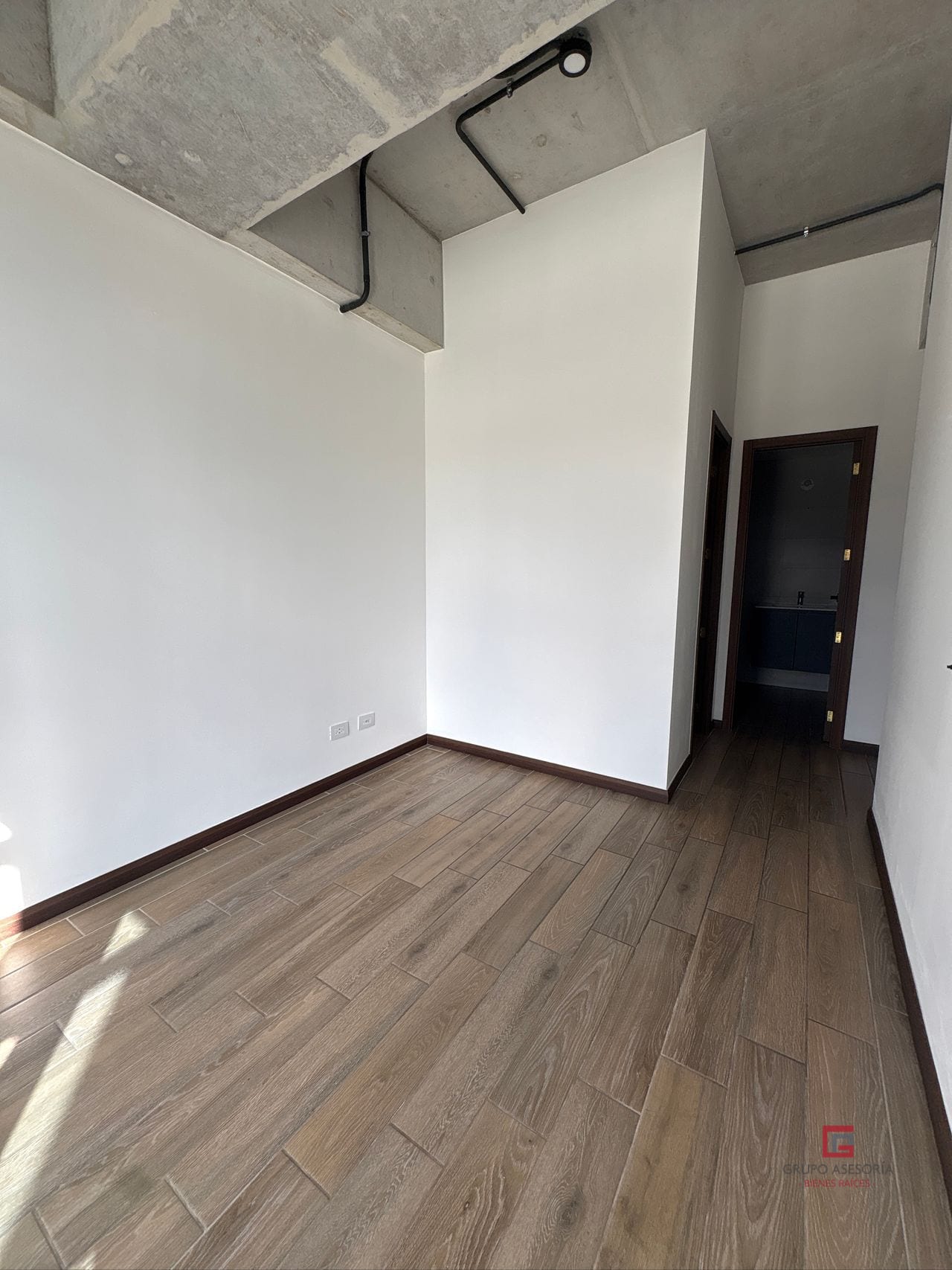 Ubicación privilegiada Apartamento en alquiler zona 4 — Apartamento en Alquiler en Séptimo, Zona 4, Guatemala, Ciudad — foto 6 de 16