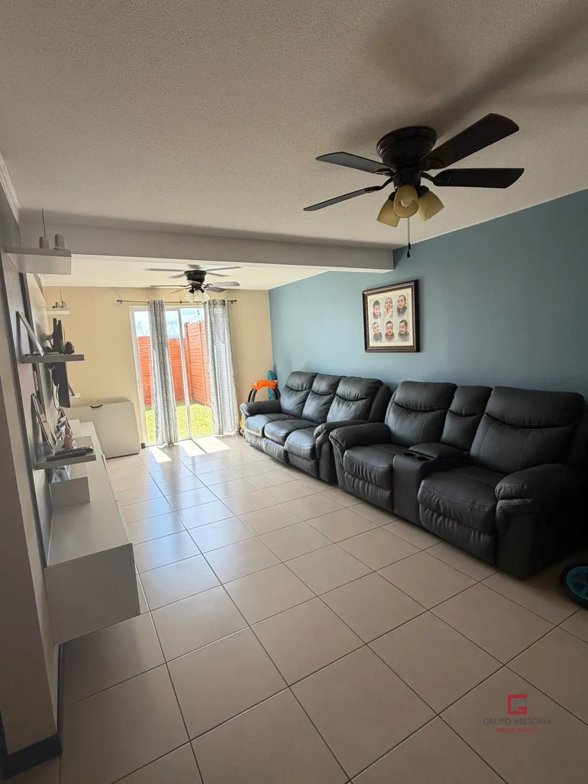 Hermosa Casa en Venta en Condominio Villas del Pinar z8 de Mixco — Casa en Venta en Zona 8 Mixco, Guatemala, Ciudad — foto 4 de 7