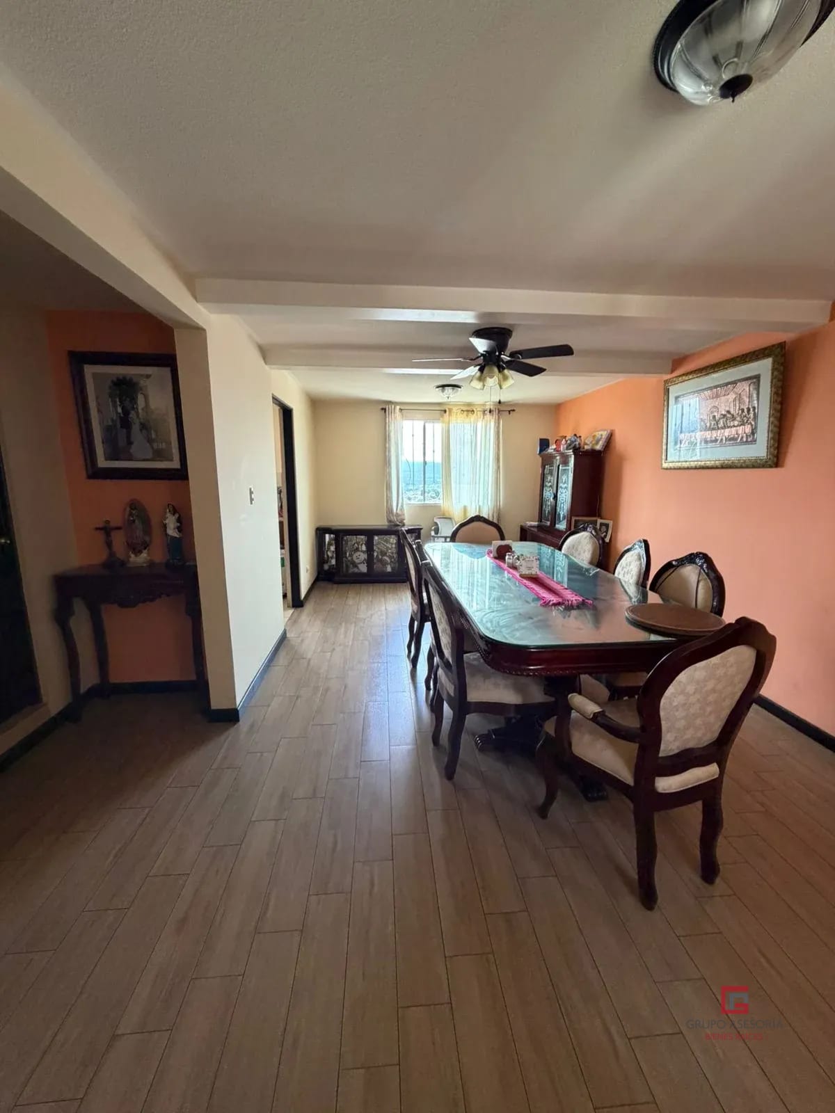 Hermosa Casa en Venta en Condominio Villas del Pinar z8 de Mixco — Casa en Venta en Zona 8 Mixco, Guatemala, Ciudad — foto 6 de 7