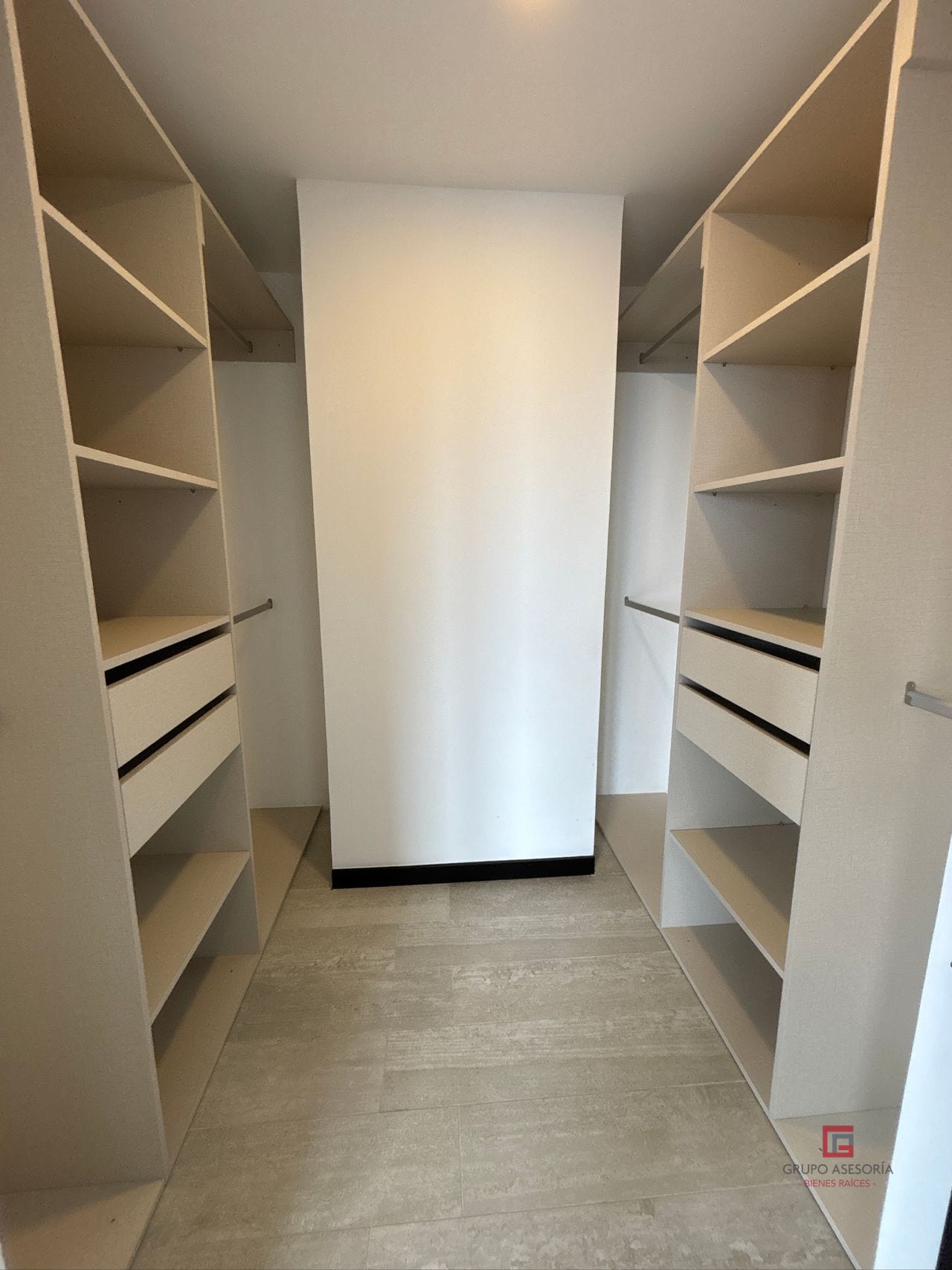 Apartamento en renta Verdú zona 13 — Apartamento en Alquiler en Verdú, Zona 13, Guatemala, Ciudad — foto 10 de 13
