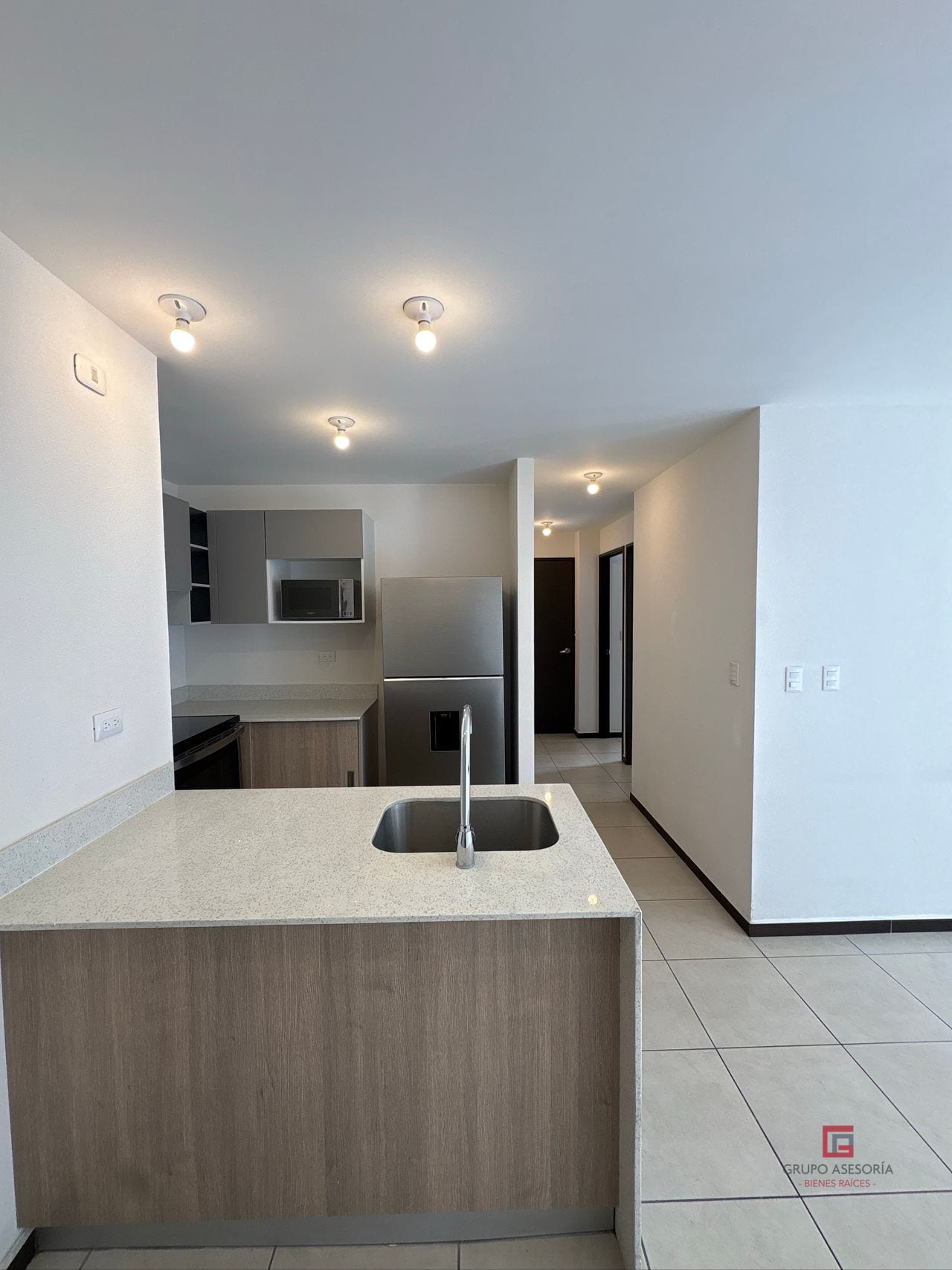 Apartamento en renta Parque San Jorge zona 11 — Apartamento en Alquiler en Parque San Jorge, Zona 11, Guatemala, Ciudad — foto 5 de 11