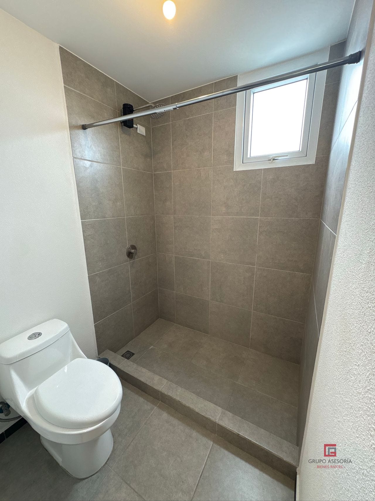 Apartamento en renta Parque San Jorge zona 11 — Apartamento en Alquiler en Parque San Jorge, Zona 11, Guatemala, Ciudad — foto 9 de 11