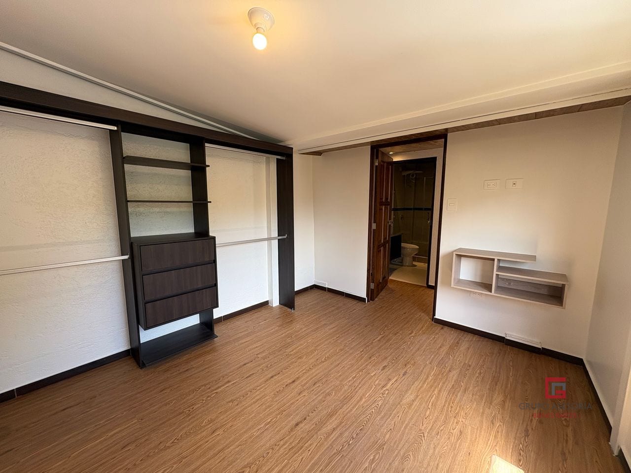 Apartamento en renta Montesano zona 16 — Apartamento en Alquiler en Zona 16, Guatemala, Ciudad — foto 1 de 10