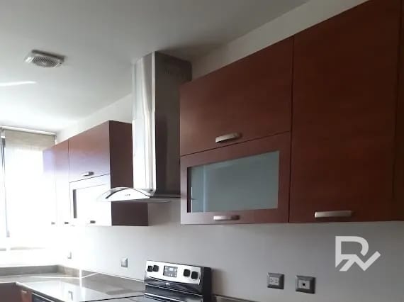 Apartamento en Renta – Edificio Torre Condesa Zona 14 — Apartamento en Alquiler en Zona 14, Guatemala, Ciudad — foto 2 de 7