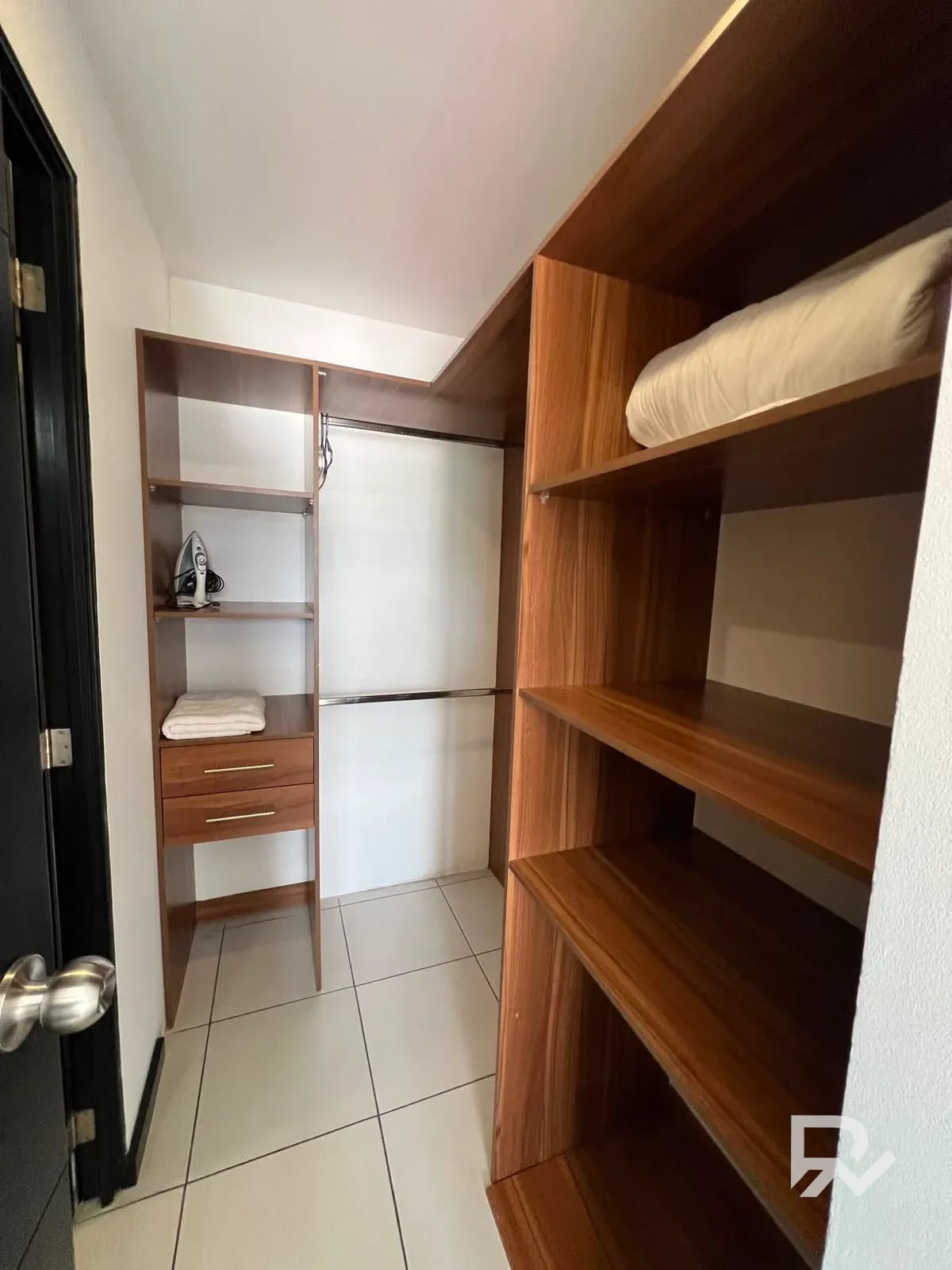 Apartamento en Venta – Edificio Museo San Mateo Zona 7 — Apartamento en Venta en Zona 7, Guatemala, Ciudad — foto 3 de 17