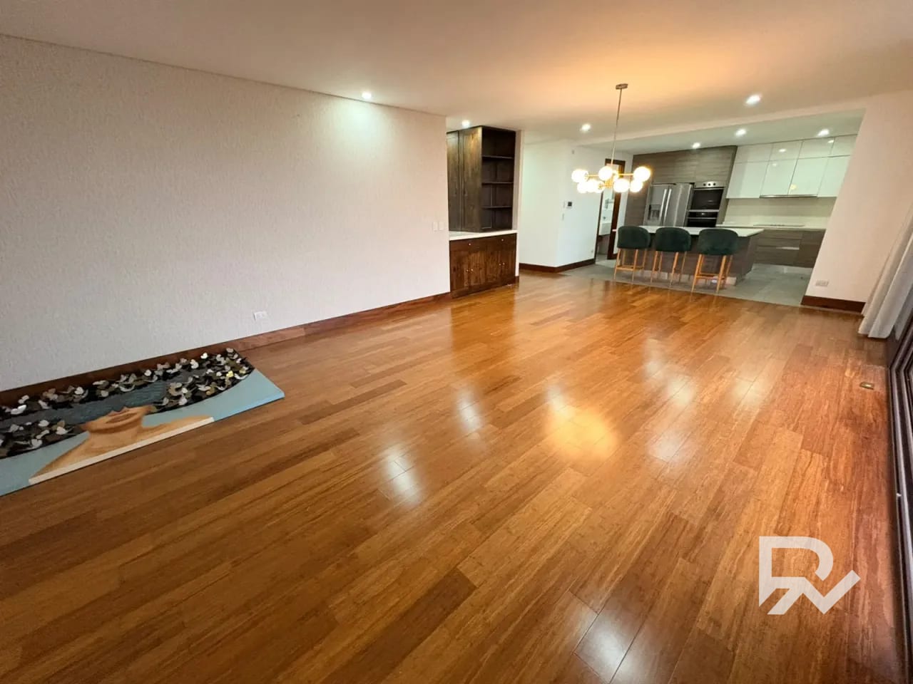 Alquiler de Apartamento amplio en Ápice 2 VH2 zona 15 — Apartamento en Alquiler en Zona 15, Guatemala, Ciudad — foto 3 de 17