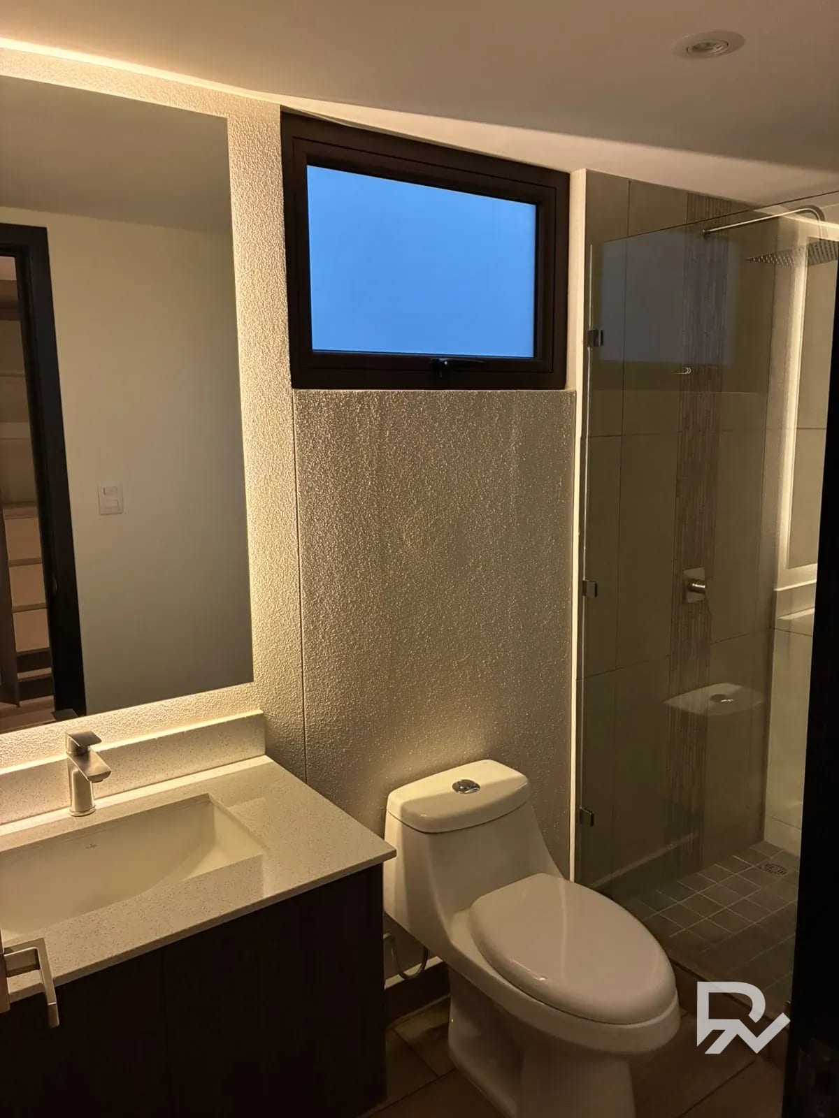 Apartamento para estrenar en alquiler San Isidro 20-21, Zona 16 — Apartamento en Alquiler en San Isidro 20/21, Zona 16, Guatemala, Ciudad — foto 4 de 10