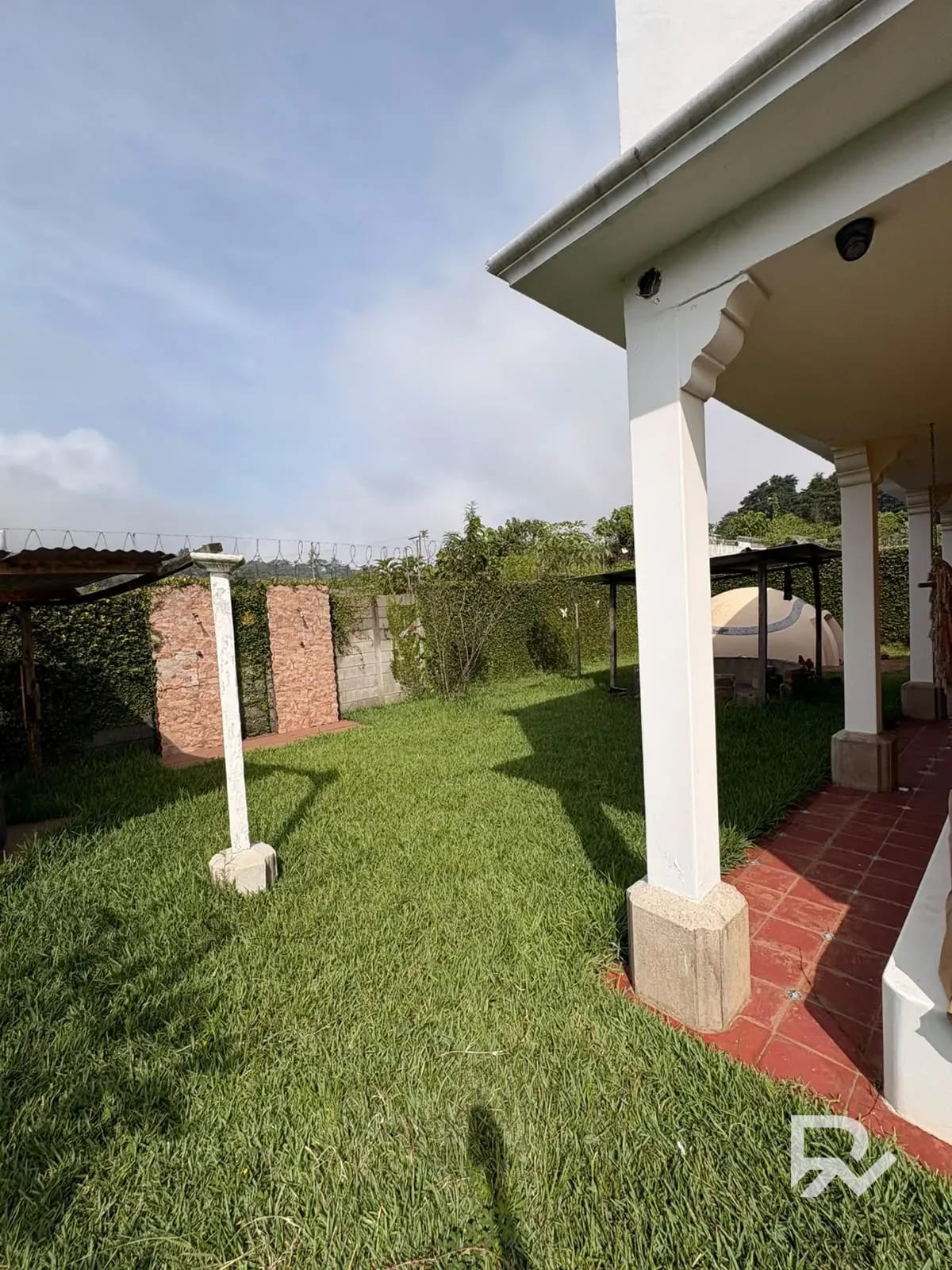 CASA EN VENTA | FINCA VERSALLES Carretera a Santa Elena Barillas — Casa en Venta en Santa Elena Barillas, Guatemala, Ciudad — foto 5 de 15