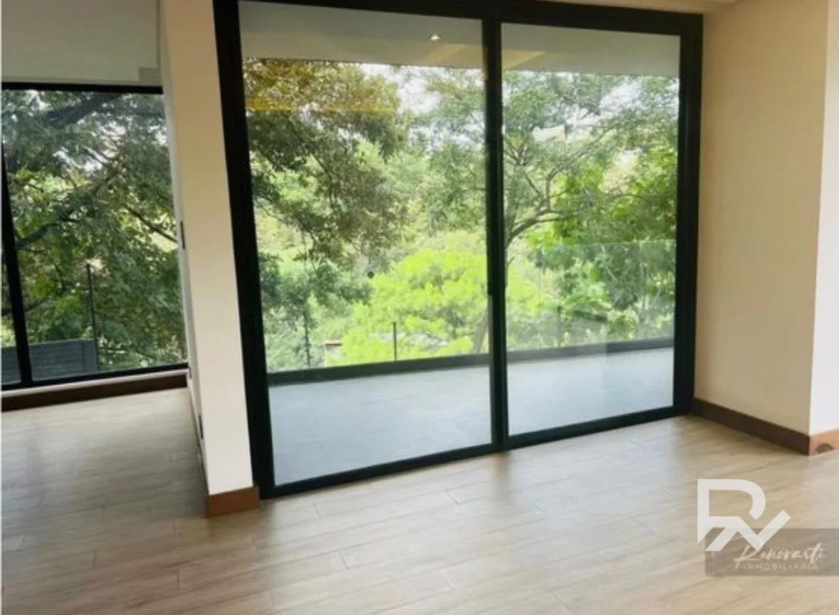 Apartamento en alquiler | Oakland, Zona 10 — Apartamento en Alquiler en Reserva Oakland, Zona 10, Guatemala, Ciudad — foto 9 de 10
