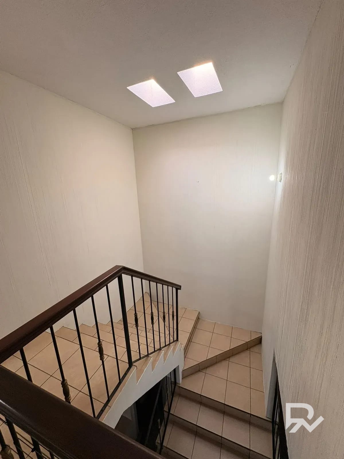 Venta de Casa en las Fuentes II, Zona 16 — Casa en Venta en Las Fuentes II, Zona 16, Guatemala, Ciudad — foto 11 de 17
