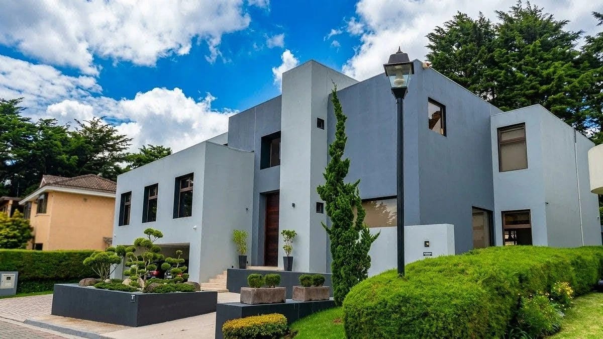 Casa en venta | Condominio Lomas Verdes | Carretera a Muxbal Km 10.5 — Casa en Venta en Lomas Verdes, Muxbal, Guatemala, Ciudad — foto 1 de 15