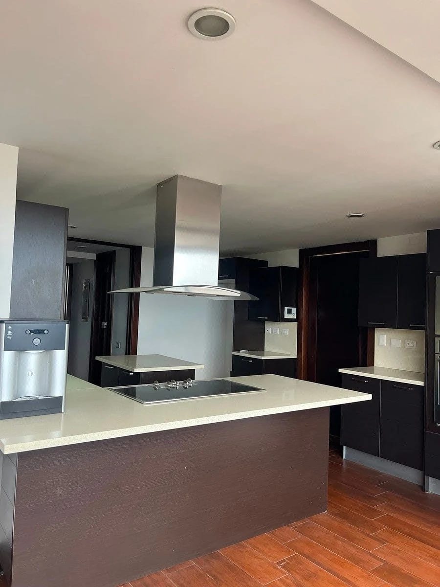Pent-house en Venta | Edificio La Herradura, Zona 15 — Apartamento en Venta en La Herradura, Zona 15, Guatemala, Ciudad — foto 3 de 13