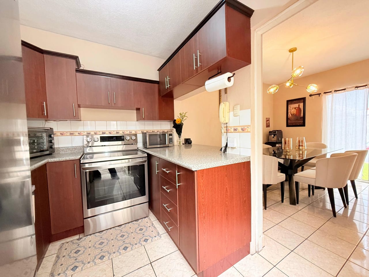 Casa en Venta en San Cristóbal | Zona 8 de Mixco — Casa en Venta en Zona 8 Mixco, Guatemala, Ciudad — foto 5 de 15