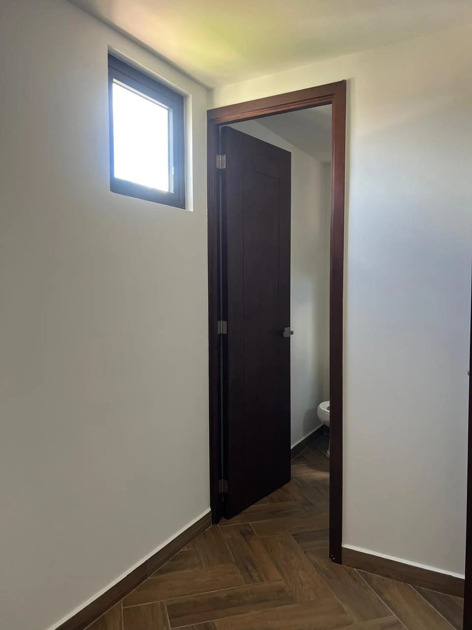 Apartamento en Venta | Edificio Naori, Zona 10 — Apartamento en Venta en Naori, Zona 10, Guatemala, Ciudad — foto 8 de 17