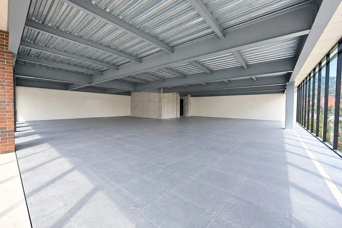 Zona 15 | Oficina 329.56 m² Renta en Edificio VERUM | VH1 — Oficina en Alquiler en Vista Hermosa I, Zona 15, Guatemala, Ciudad — foto 4 de 11