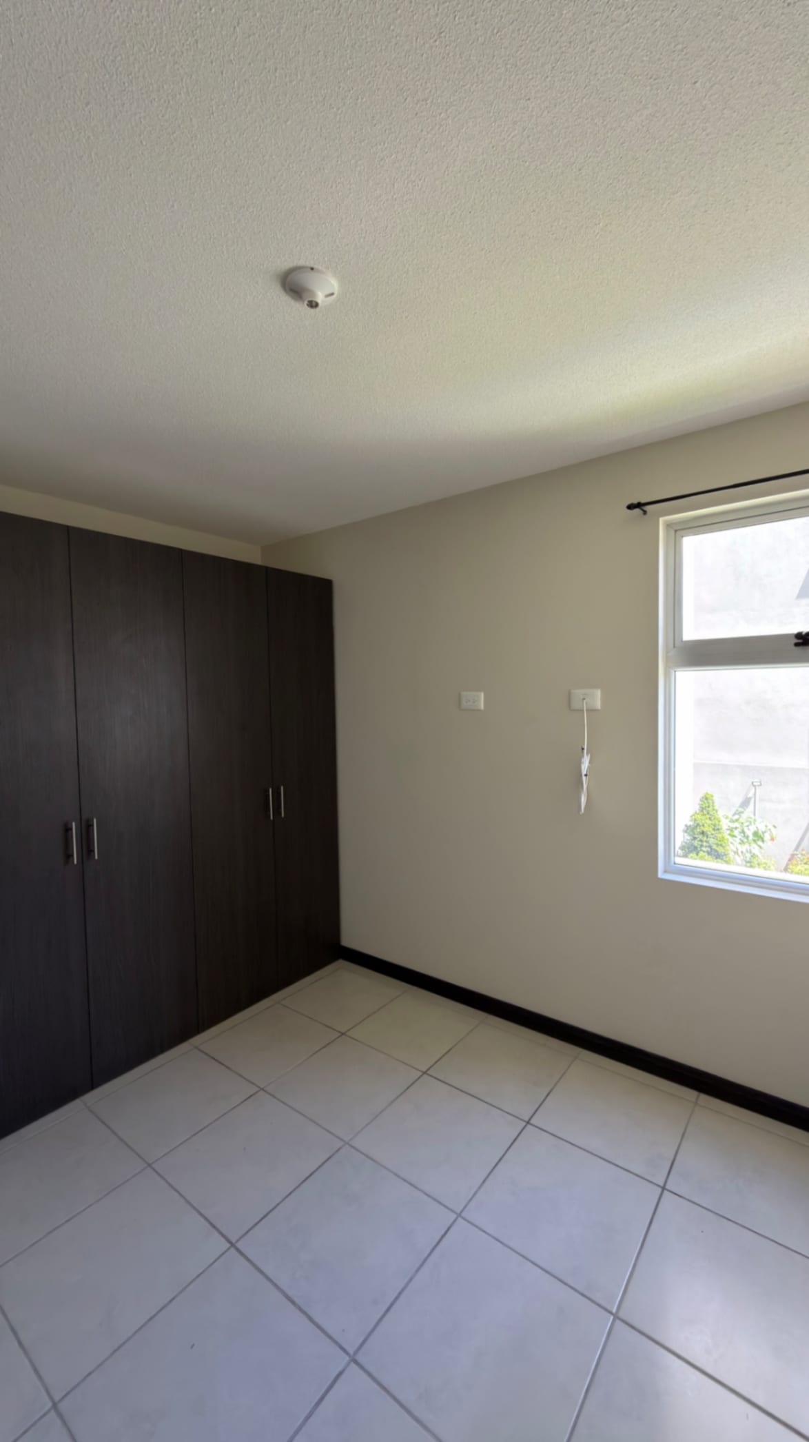 RENTA DE APARTAMENTO ALEGRIA CONDADO NARANJO — Apartamento en Alquiler en Condado Naranjo, Zona 4 Mixco, Guatemala, Ciudad — foto 4 de 8