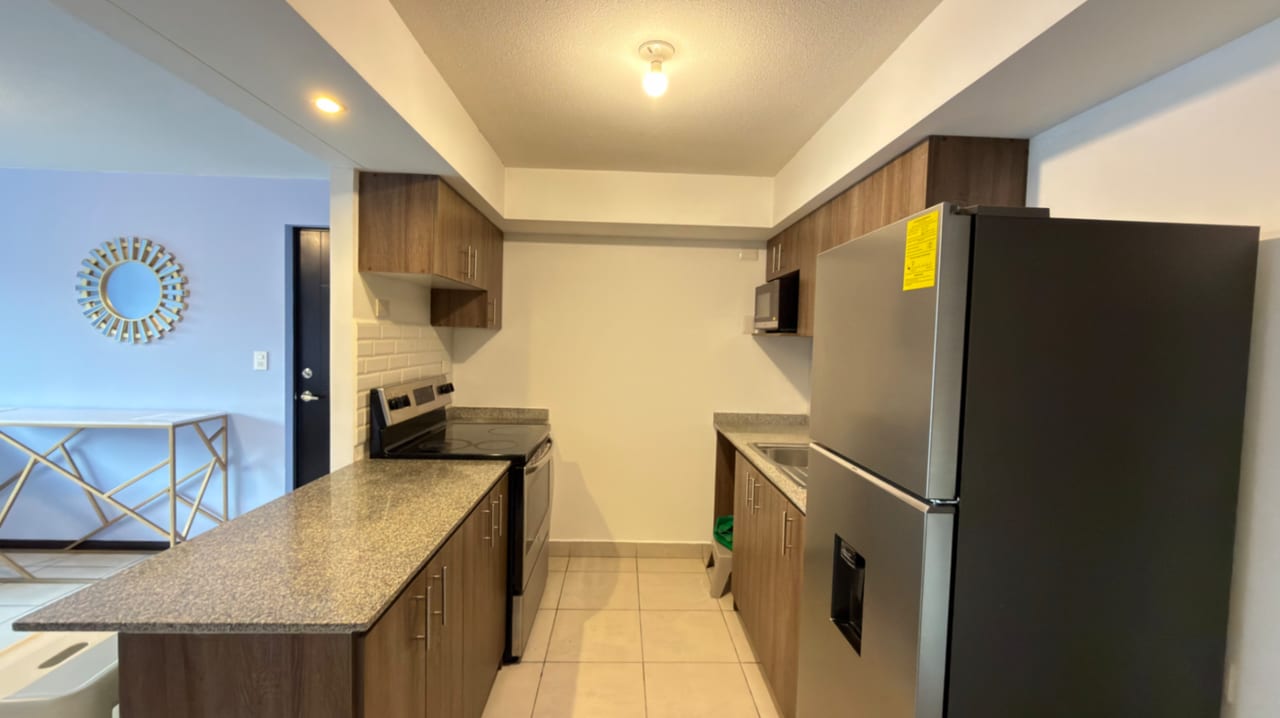 RENTA DE APARTAMENTO AMUEBLADO CONDADO NARANJO/ALEGRIA — Apartamento en Alquiler en Condado Naranjo, Zona 4 Mixco, Guatemala, Ciudad — foto 15 de 17