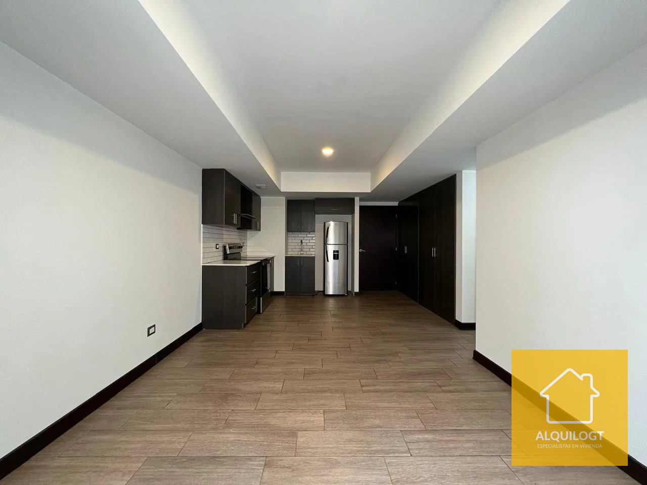Apartamento en Soho zona 12 por USAC — Apartamento en Alquiler en Soho, Zona 12, Guatemala, Ciudad — foto 1 de 12