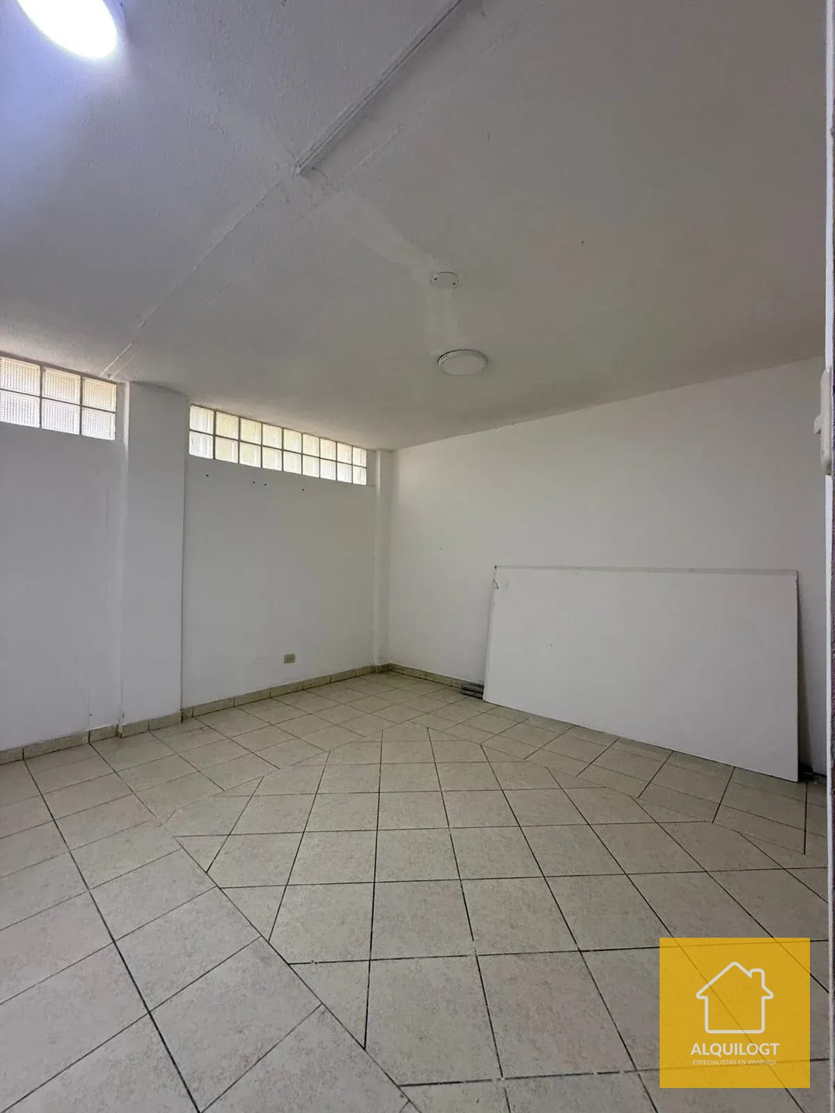 Casa en zona 7 — Casa en Alquiler en Zona 7, Guatemala, Ciudad — foto 10 de 14