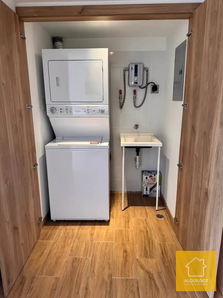 Apartamento en Cendana zona 9 — Apartamento en Alquiler en Cendana, Zona 9, Guatemala, Ciudad — foto 5 de 10