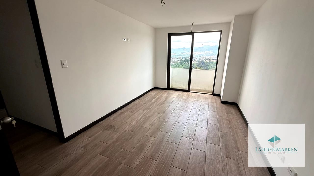 APARTAMENTO AMPLIO PARA ESTRENAR EN EDIFICIO PETÁPOLIS ZONA 12 — Apartamento en Alquiler en Petápolis, Zona 12, Guatemala, Ciudad — foto 5 de 16