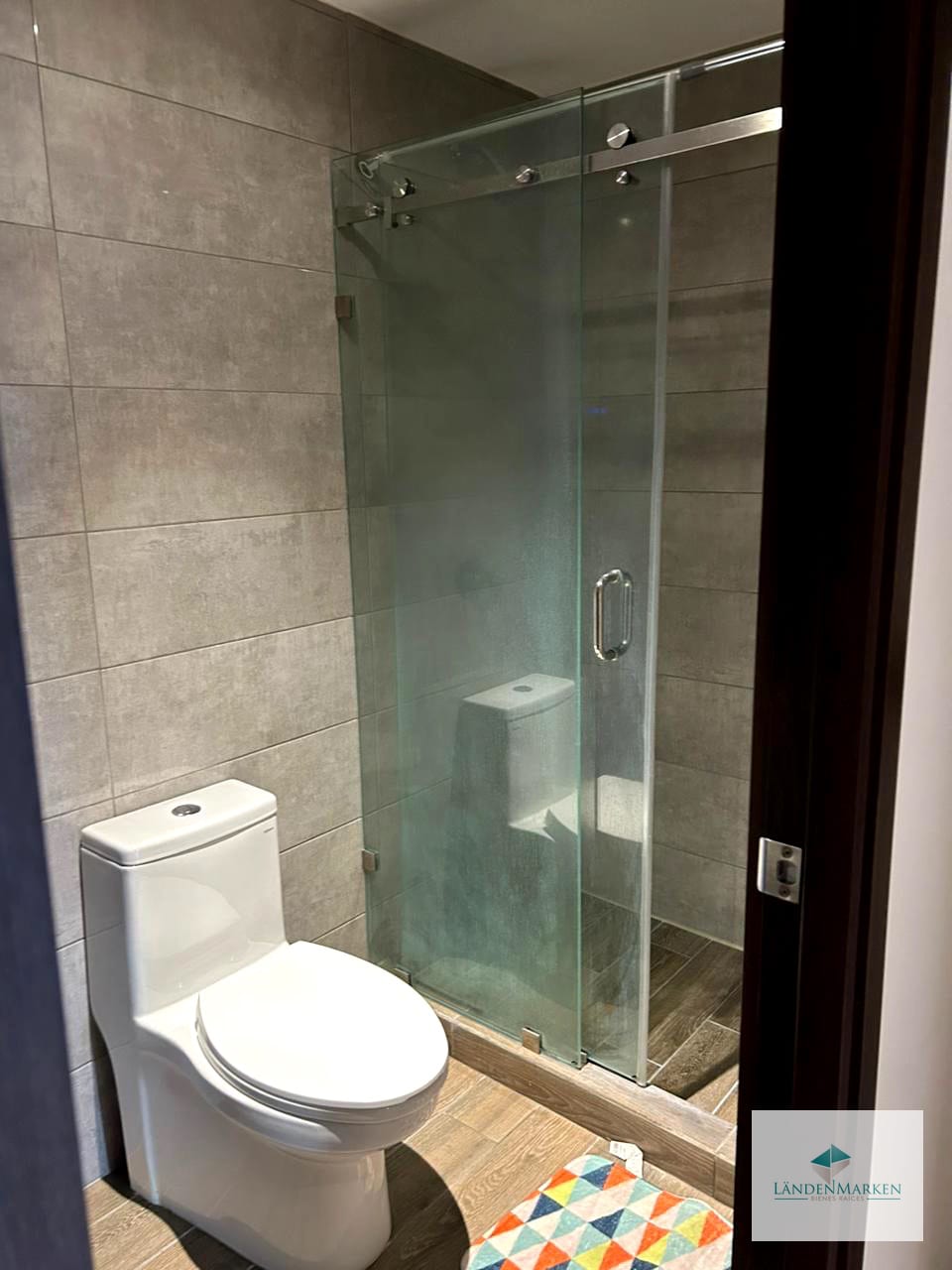 ALQUILER APARTAMENTO AMUEBLADO Y EQUIPADO EN EDIFICIO PARQUE 15 — Apartamento en Alquiler en Parque 15, Zona 15, Guatemala, Ciudad — foto 10 de 10