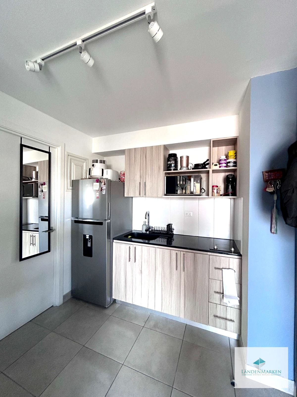 MODERNO APARTAMENTO VENTA EN ZONA 4 — Apartamento en Venta en Modra, Zona 4, Guatemala, Ciudad — foto 10 de 13